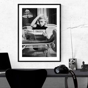 Marilyn Monroe Reading Famous Wall Art Framed matted 11x14